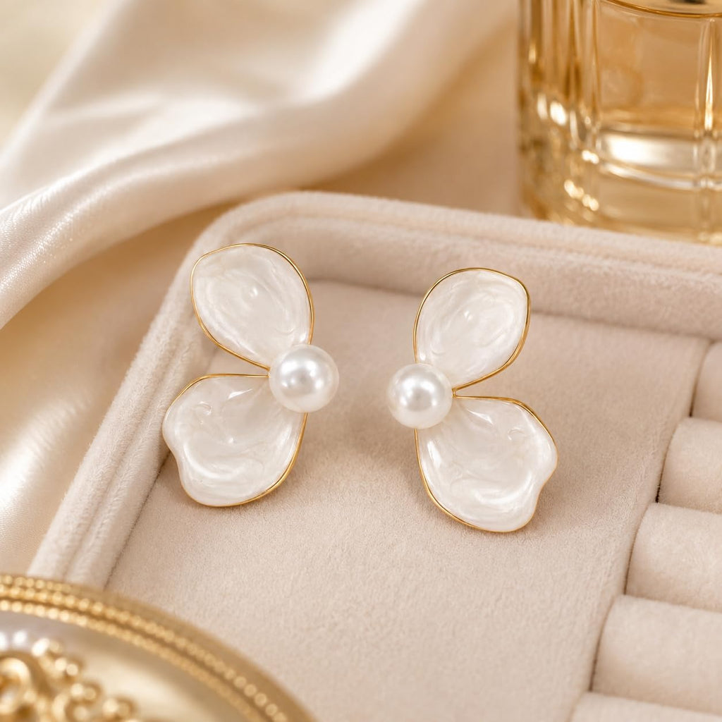 Flor Nacarada con Perla, Pendientes Florales Mujer, Latón Chapado en Oro 18K y Aguja de Plata S925, Hipoalergénicos, Pendientes Elegantes para Fiesta, Boda, Diario y Regalo