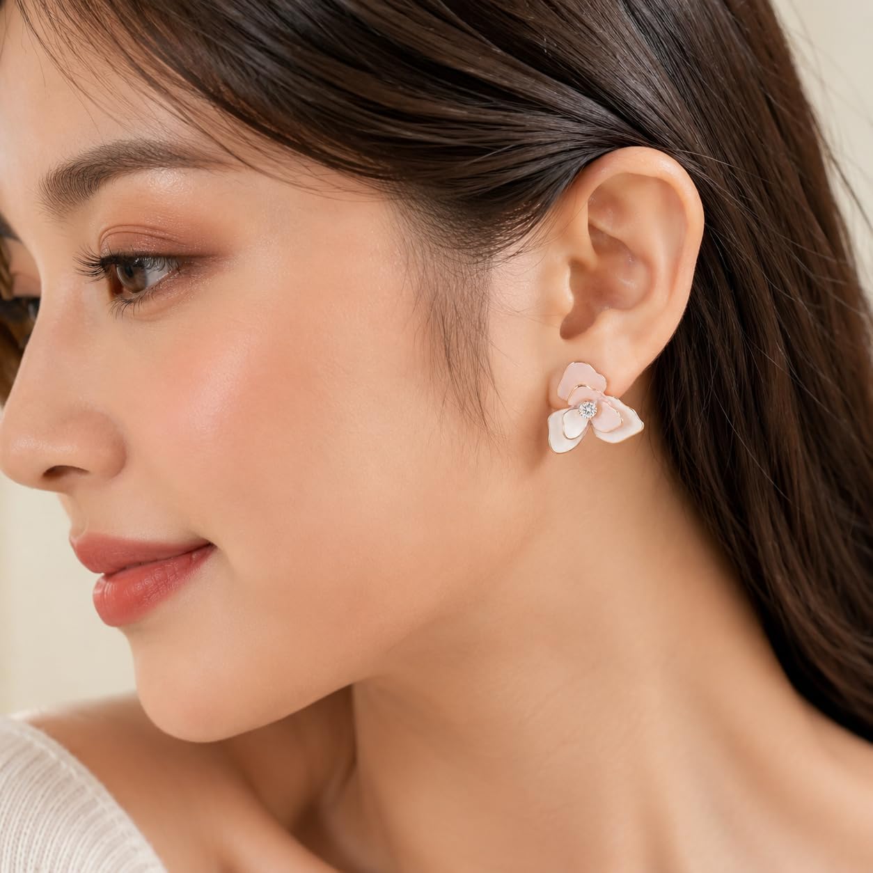 Pendientes de Flor Rosa para Mujer, Latón Chapado en Oro 18K y Poste de Plata S925, Hipoalergénicos, Elegantes para Diario, Fiesta, Boda y Regalo